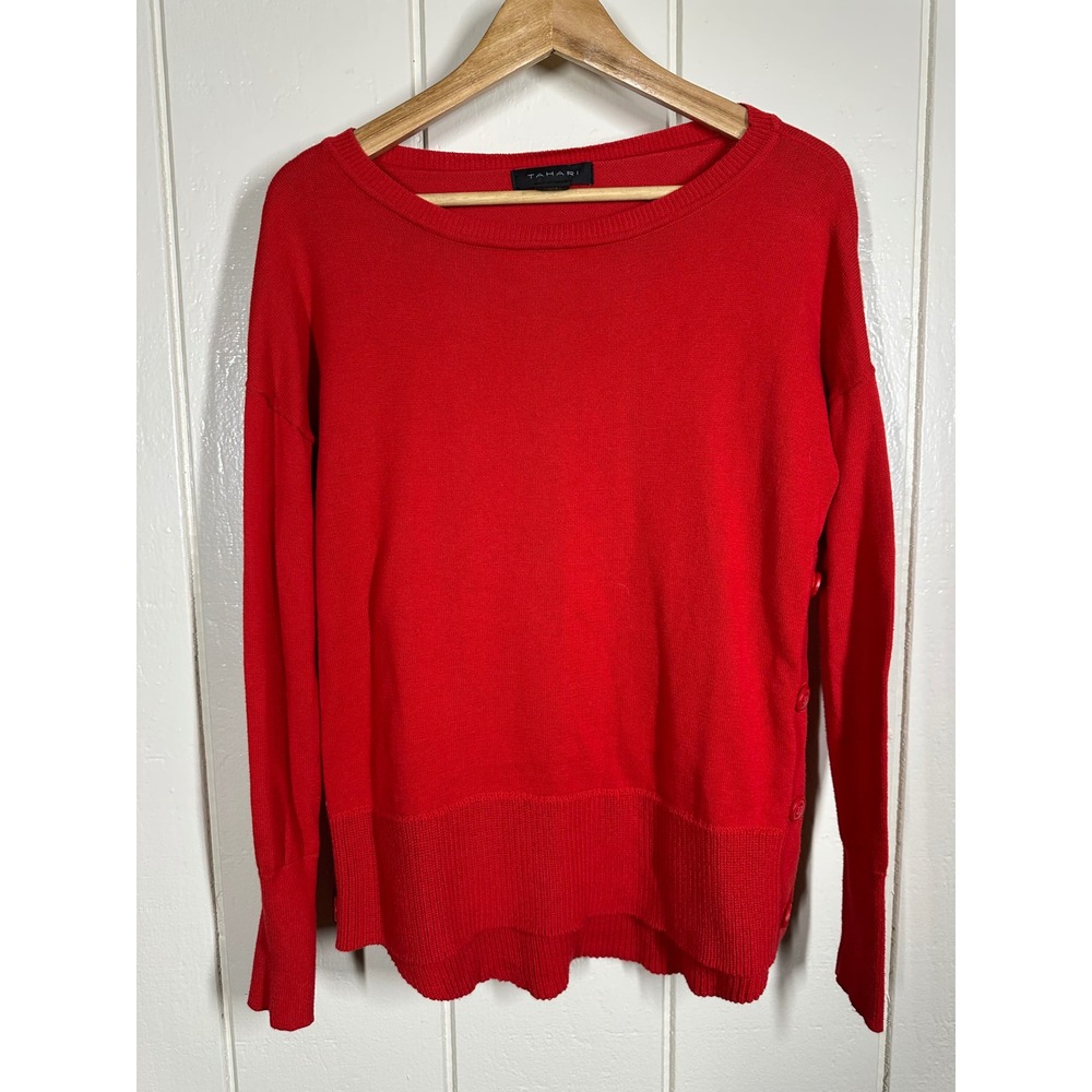 Tahari Sweater Womens Medium Red Scoop Neck Side Button Knit Pullover Casual